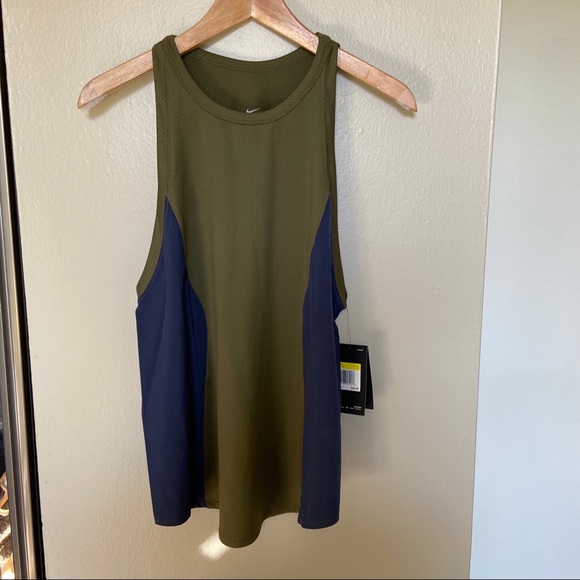 Nike Tops - NWT Nike Dri-Fit Tank